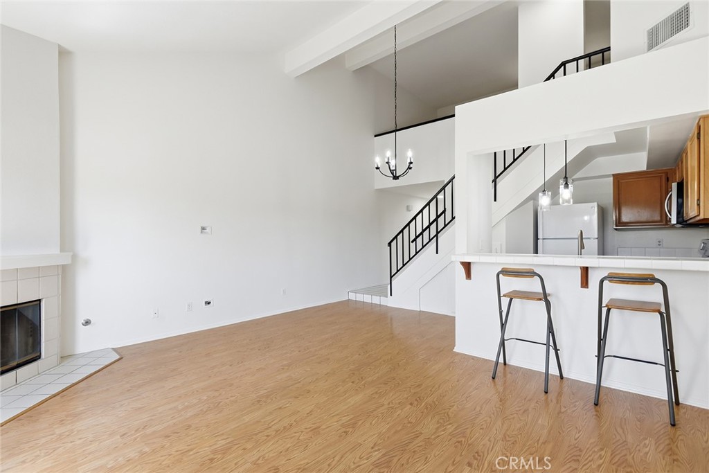 2731 Erringer Road, Unit 89 Simi Valley, CA 93065 - Photo 7 of 21