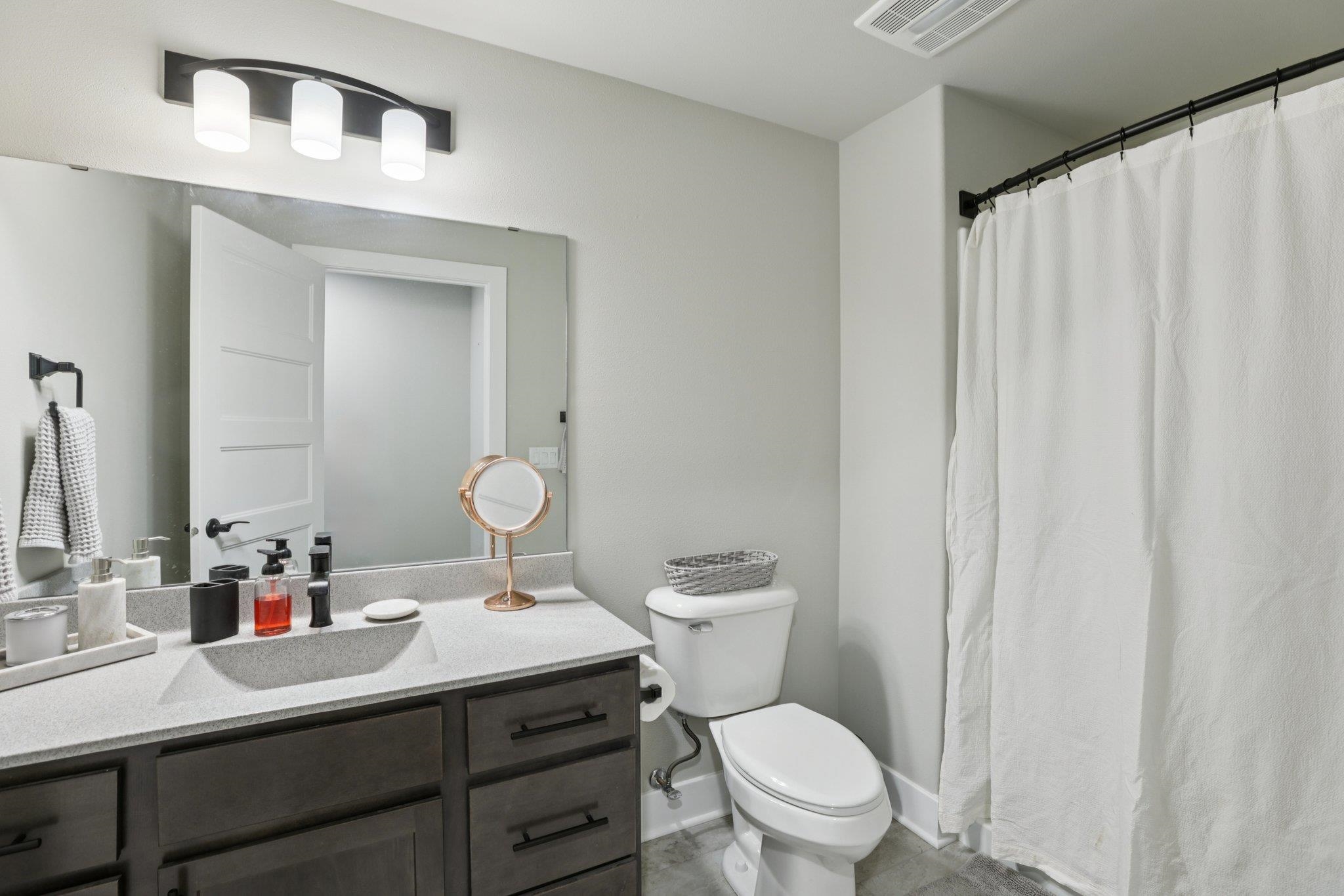 1159 Reese Waunakee, WI 53597 - Photo 27 of 36