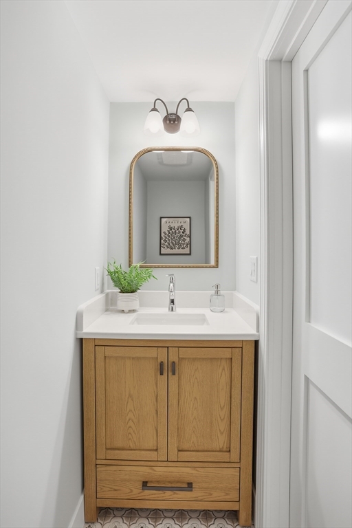 4 Littlefield Road Acton, MA 01720 - Photo 14 of 41