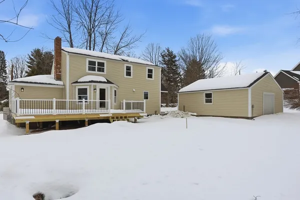 $935,000 | 4 Littlefield Road, Acton, MA 01720