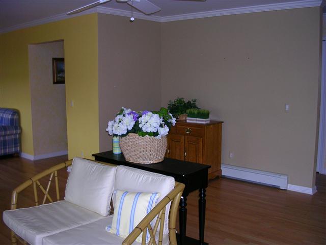 32070 South River Road Harrison Township, MI 48045 - Photo 16 of 25 31055022-15.JPG