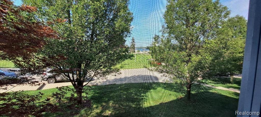 2419 Riverside Drive, Unit 209 Trenton, MI 48183 - Photo 23 of 24
