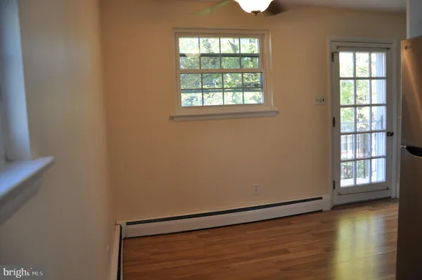 $2,000 | 340 Woodlawn Terrace, Unit H1, Collingswood, NJ 08108