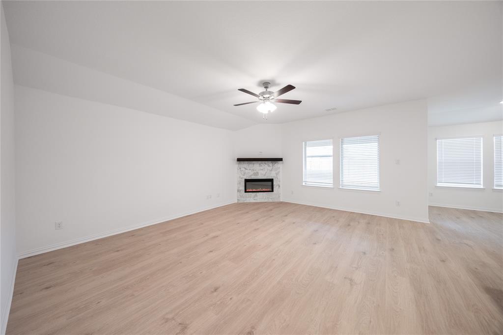 2525 Freeman Street Anna, TX 75409 - Photo 5 of 28 Great Room