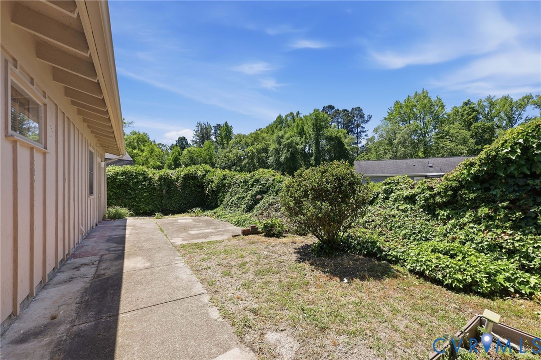 703 Compton Road Colonial Heights, VA 23834 - Photo 20 of 21