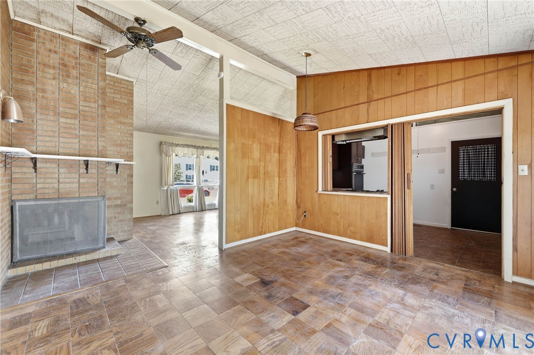 703 Compton Road Colonial Heights, VA 23834 - Photo 5 of 21