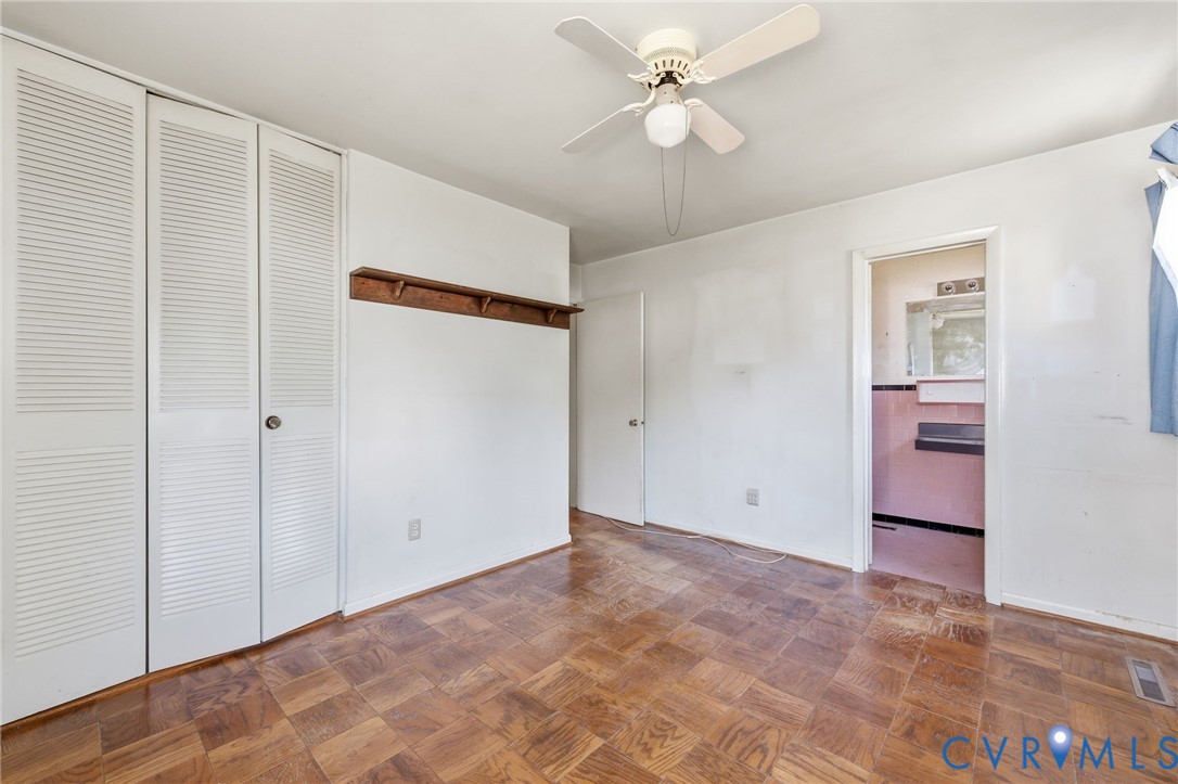 703 Compton Road Colonial Heights, VA 23834 - Photo 10 of 21