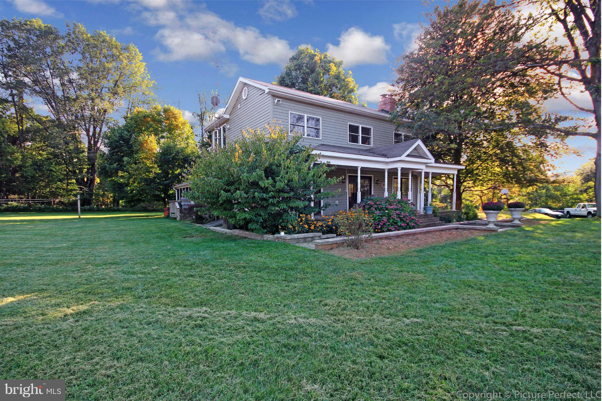 1605 Michael Road Middletown, MD 21769 - Photo 3 of 30 Exterior (Front)