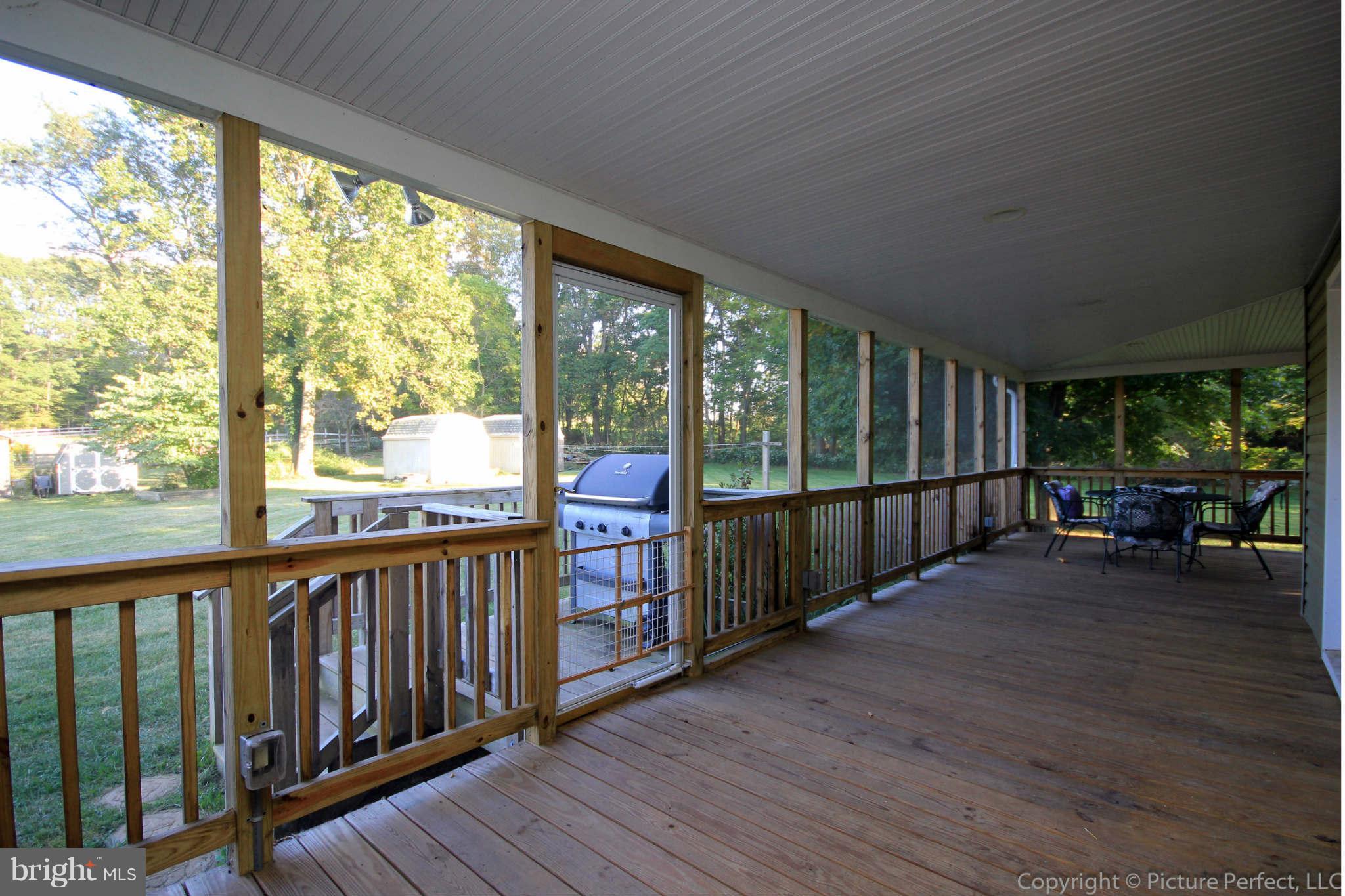 1605 Michael Road Middletown, MD 21769 - Photo 7 of 30 Screened Porch