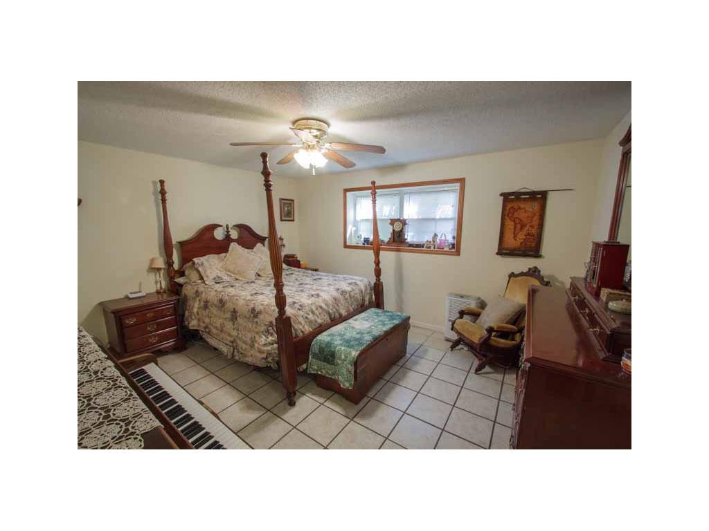 770 Old Stagecoach Road Jonesborough, TN 37659 - Photo 13 of 24 Master Bedroom