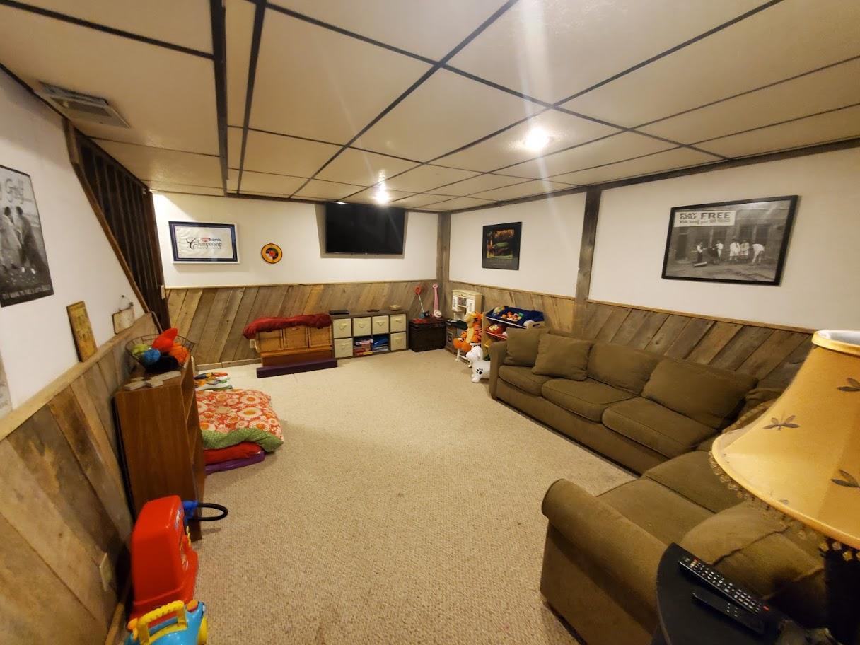 1504 Pinehurst Road Marshall, MN 56258 - Photo 25 of 36 Gallery Image 25