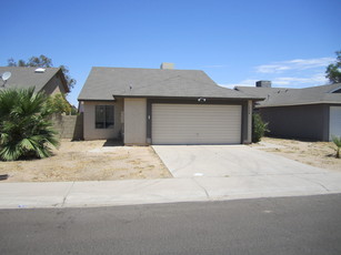 1706 East Carson Road Phoenix, AZ 85042 - Photo 1 of 1 FRONT