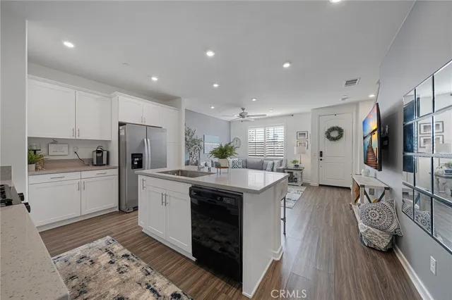 $480,000 | 1045 West Clover Avenue, Rialto, CA 92376