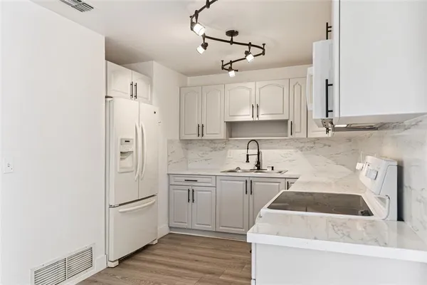 $307,000 | 1953 Linda Avenue, Ormond Beach, FL 32174