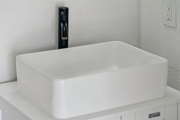 $307,000 | 1953 Linda Avenue, Ormond Beach, FL 32174