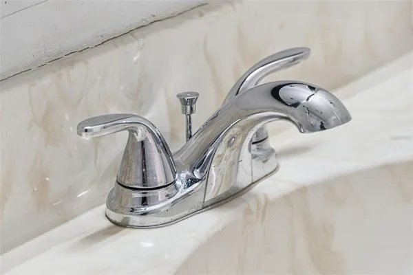 $307,000 | 1953 Linda Avenue, Ormond Beach, FL 32174