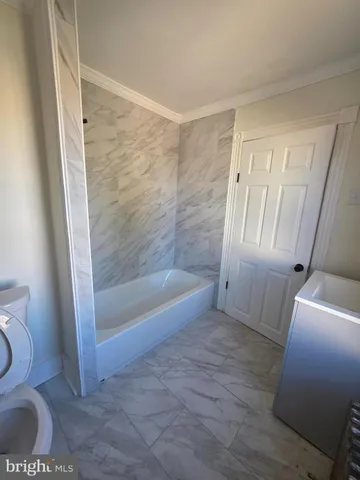 $1,800 | 419 Bell Alley, Reading, PA 19602