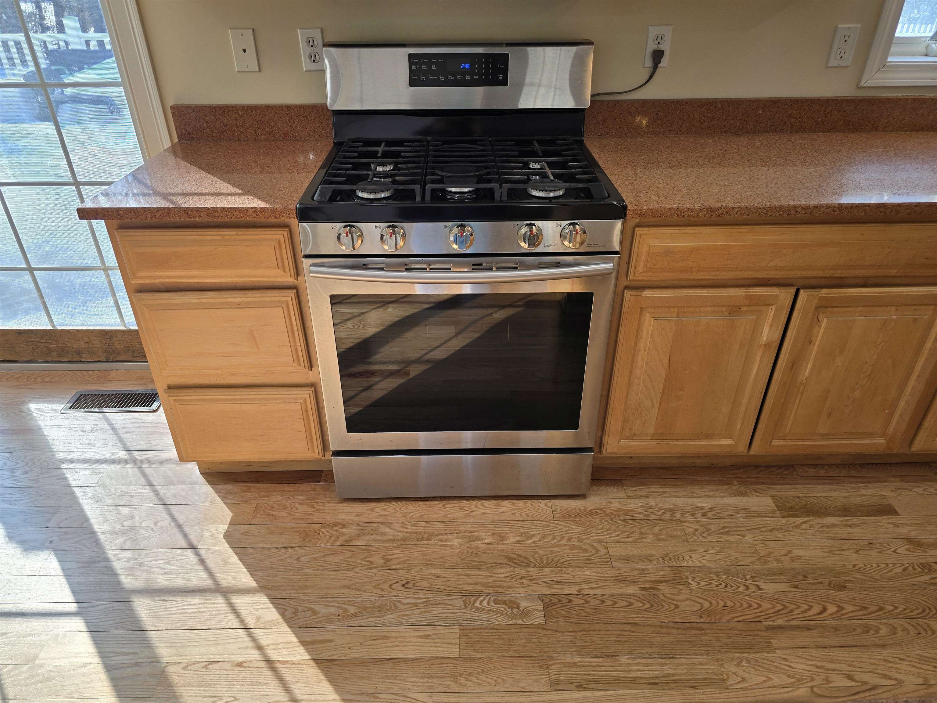 125 Kelsey Road Nottingham, NH 03290 - Photo 18 of 55