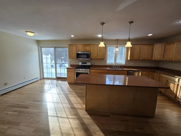 $779,000 | 125 Kelsey Road, Nottingham, NH 03290