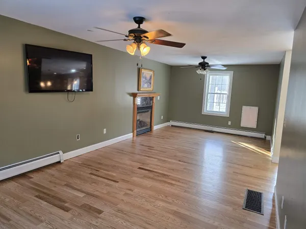 $779,000 | 125 Kelsey Road, Nottingham, NH 03290