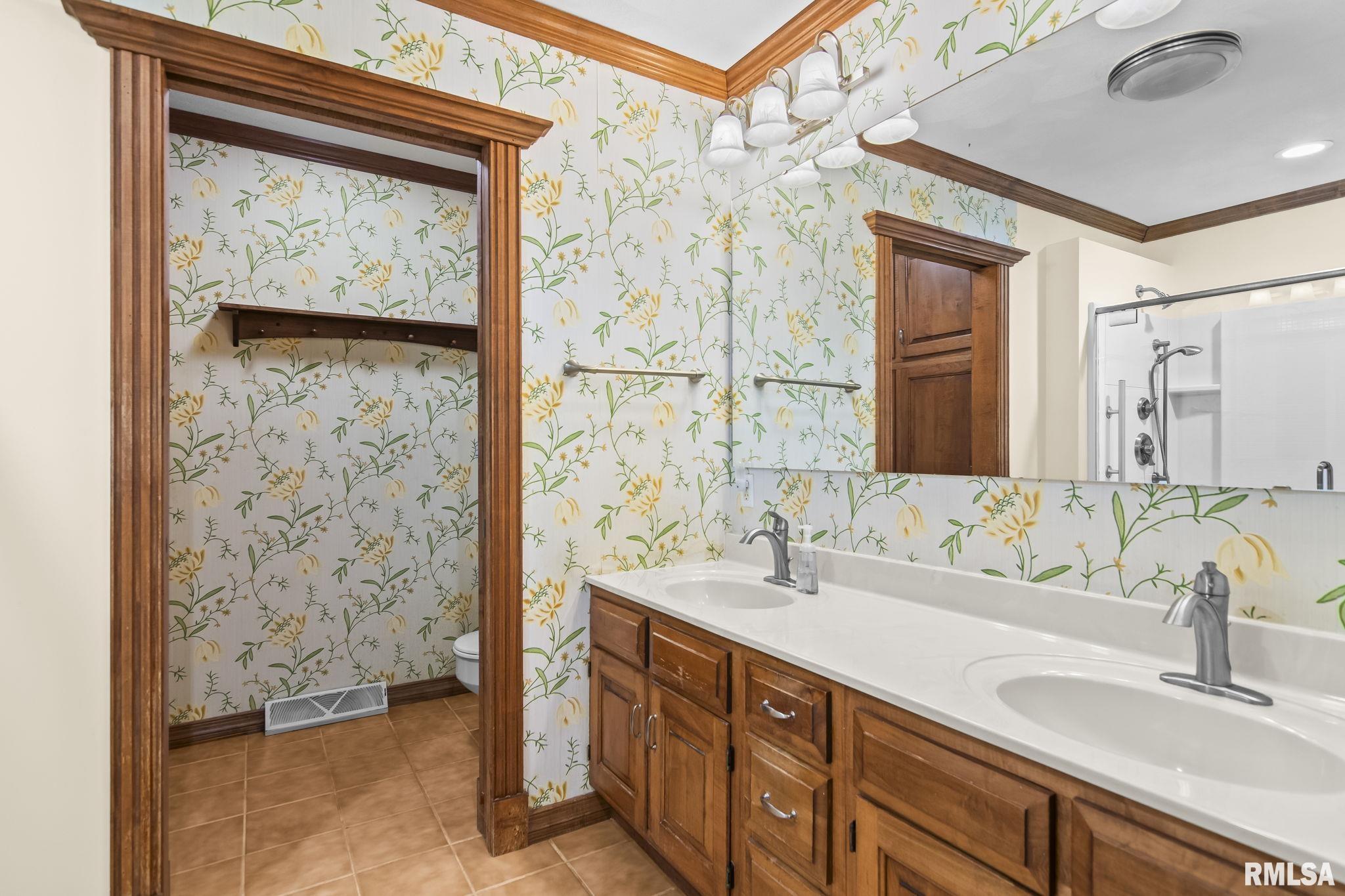 1830 Cherry Road Springfield, IL 62704 - Photo 31 of 53