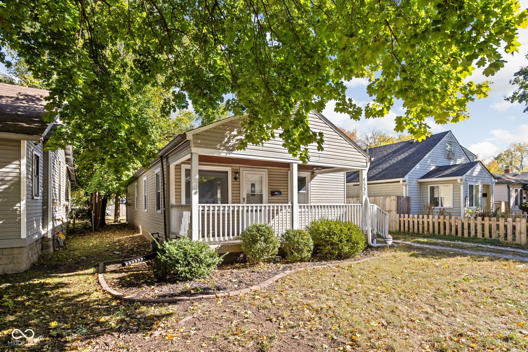 4535 Ralston Avenue Indianapolis, IN 46205 - Photo 3 of 29