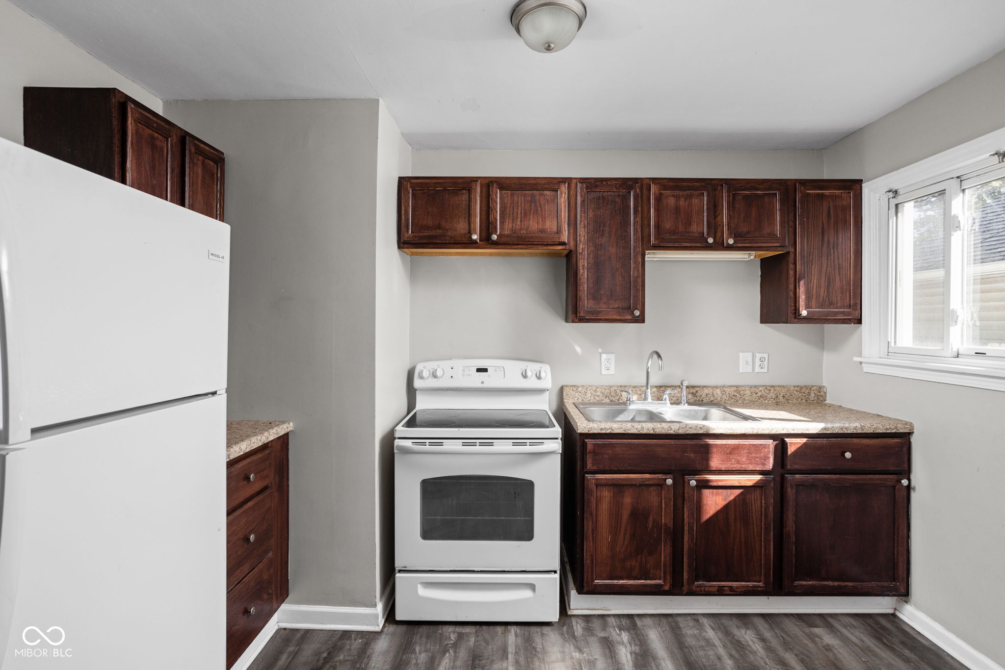 4535 Ralston Avenue Indianapolis, IN 46205 - Photo 9 of 29