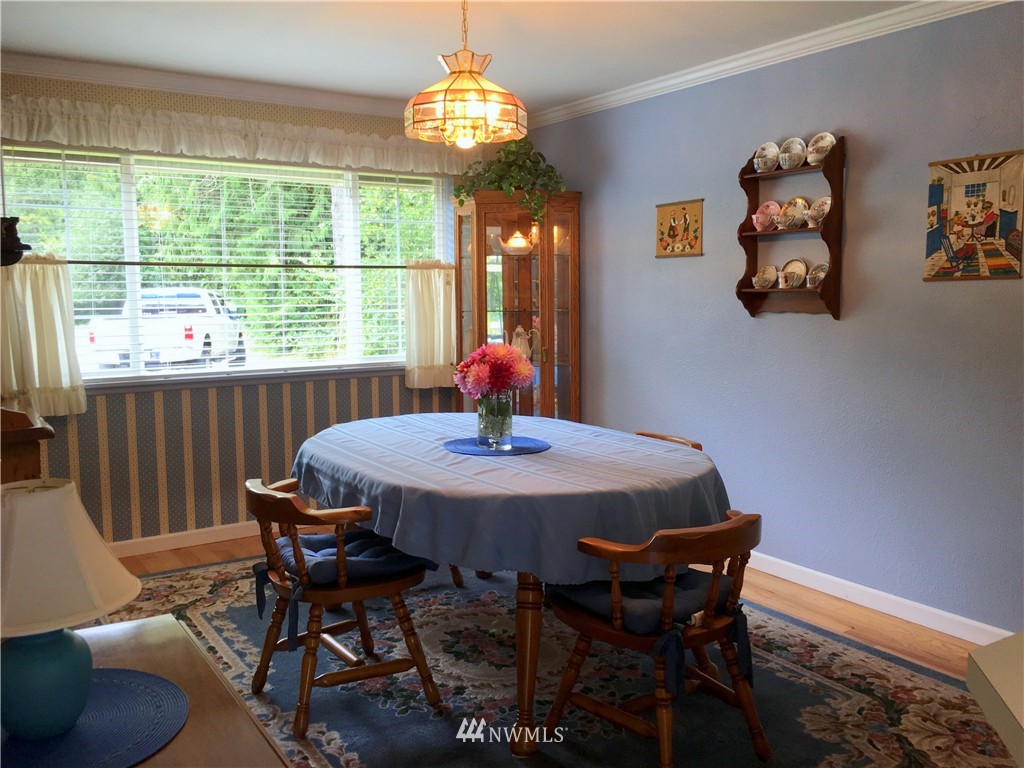 3307 Wiggins Road Southeast Olympia, WA 98501 - Photo 9 of 25 Gallery Image 9