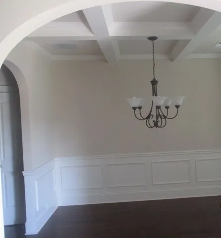 a view of a hallway with a closet