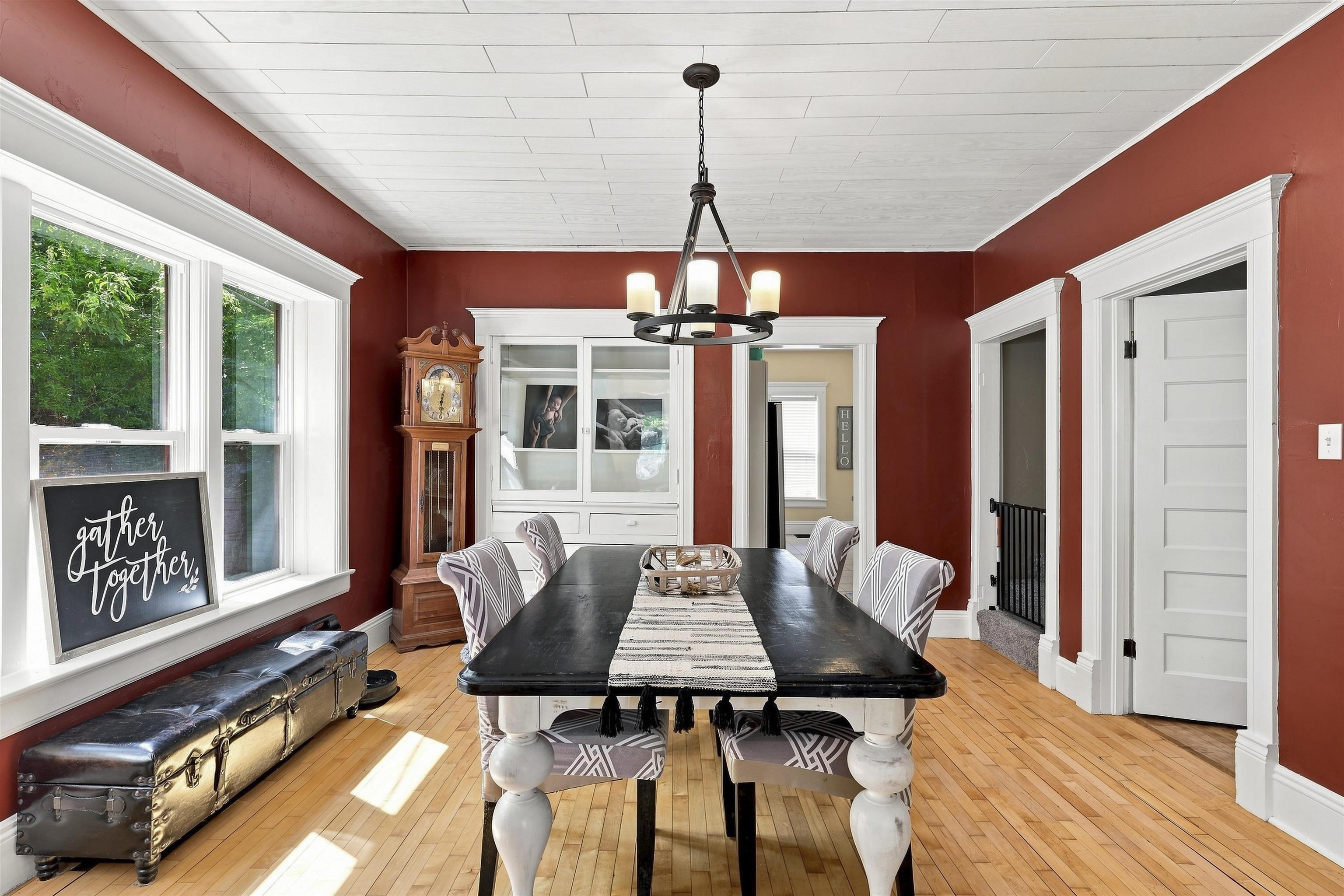 1217 North State Street Appleton, WI 54911 - Photo 5 of 26 Gallery Image 5