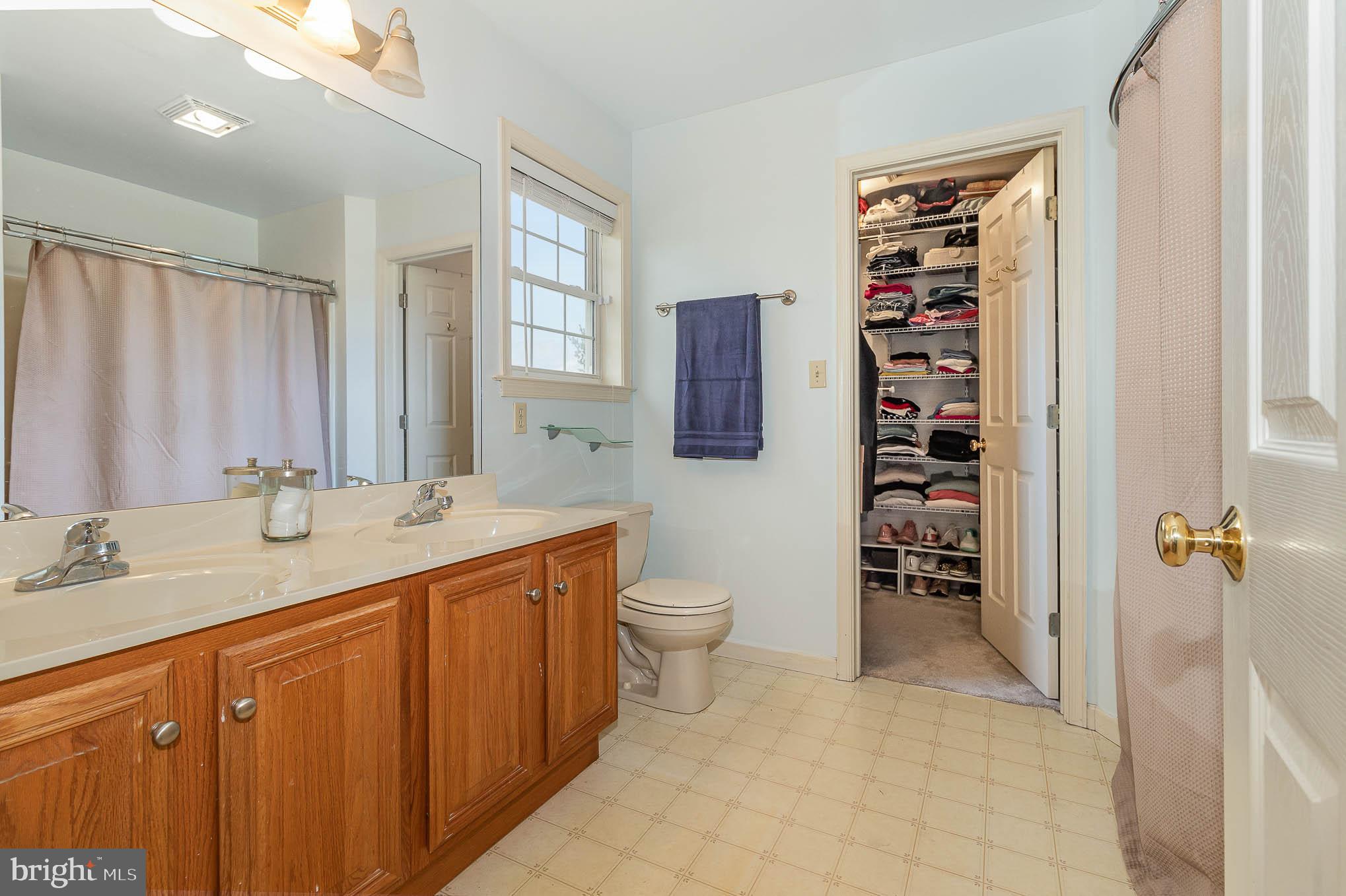 223 West Newport Road Lititz, PA 17543 - Photo 17 of 35