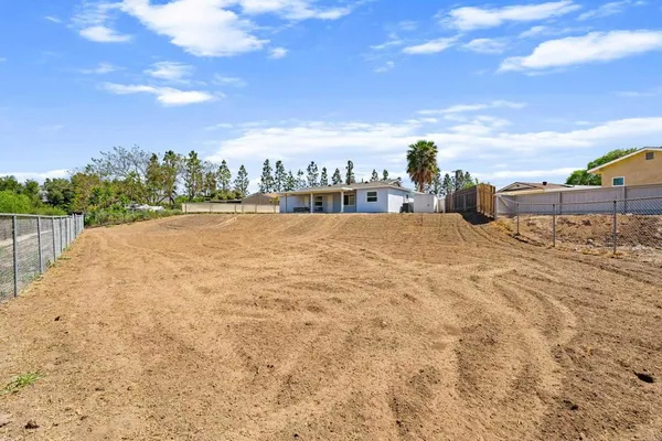 $800,000 | 9048 Willowgrove Place, Santee, CA 92071