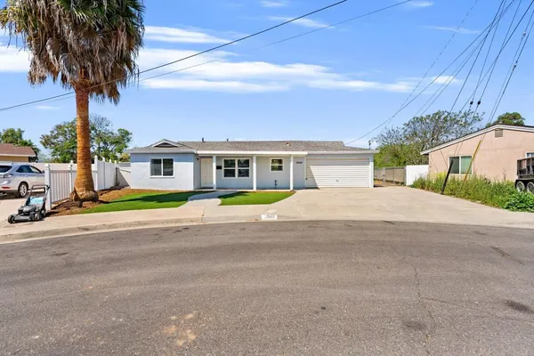 $800,000 | 9048 Willowgrove Place, Santee, CA 92071