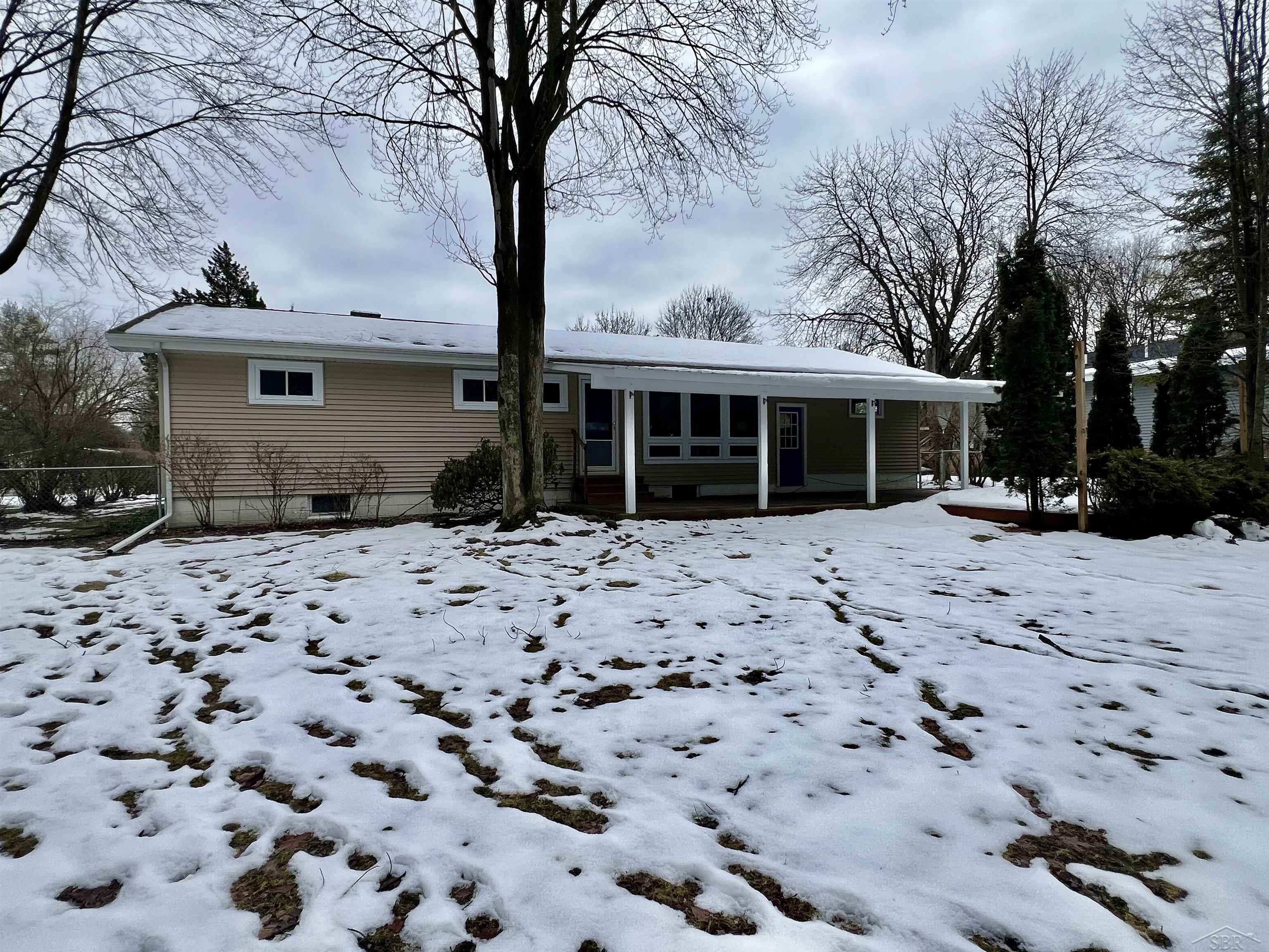5705 Perrine Road Midland, MI 48640 - Photo 23 of 25 50132481-b9dc70e6-0e0d-40f0-8471-902c401035f7.JPG