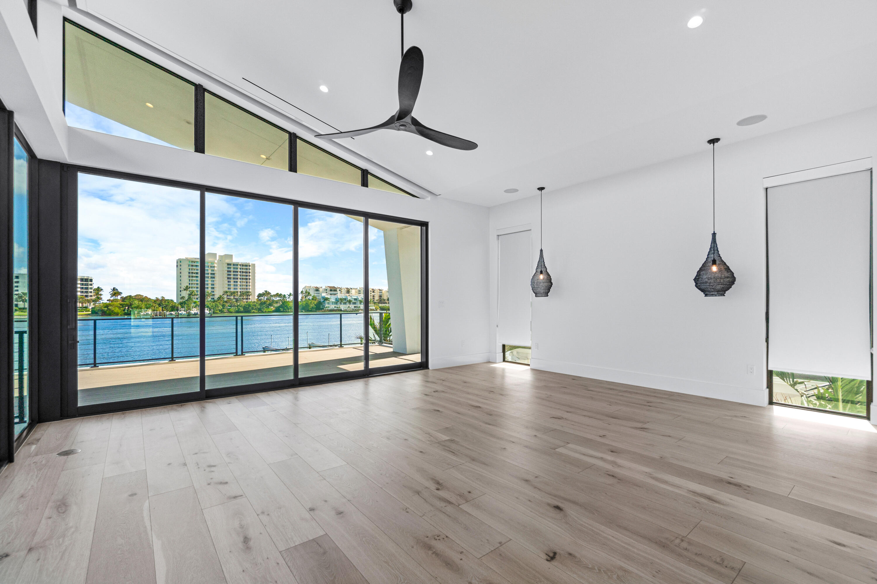 3445 Harbor Road North Jupiter, FL 33469 - Photo 39 of 80 011-3445HarborRoadNorth-Jupiter-FL-33469