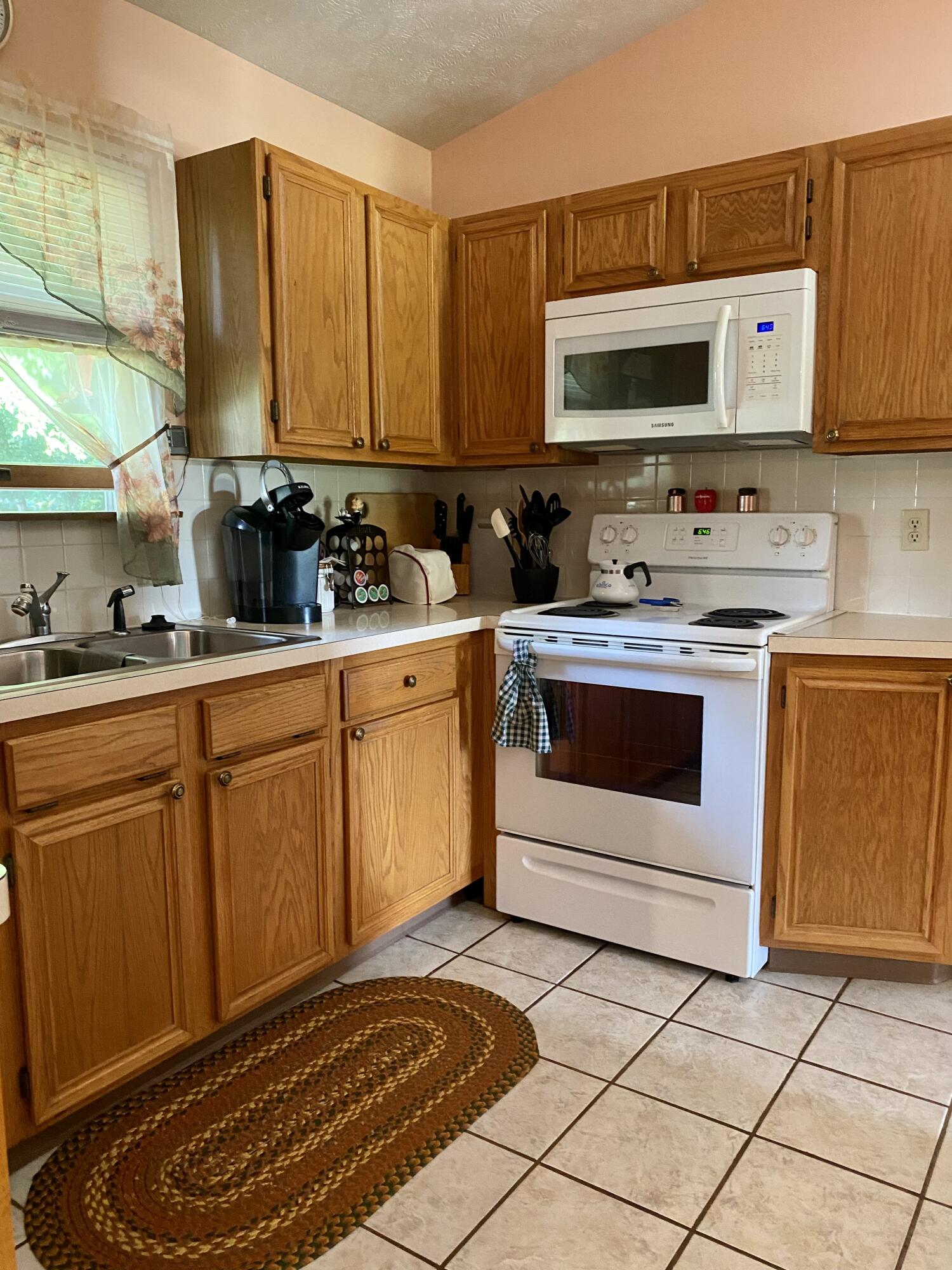 4197 Post Road Urbana, OH 43078 - Photo 7 of 18 Gallery Image 7