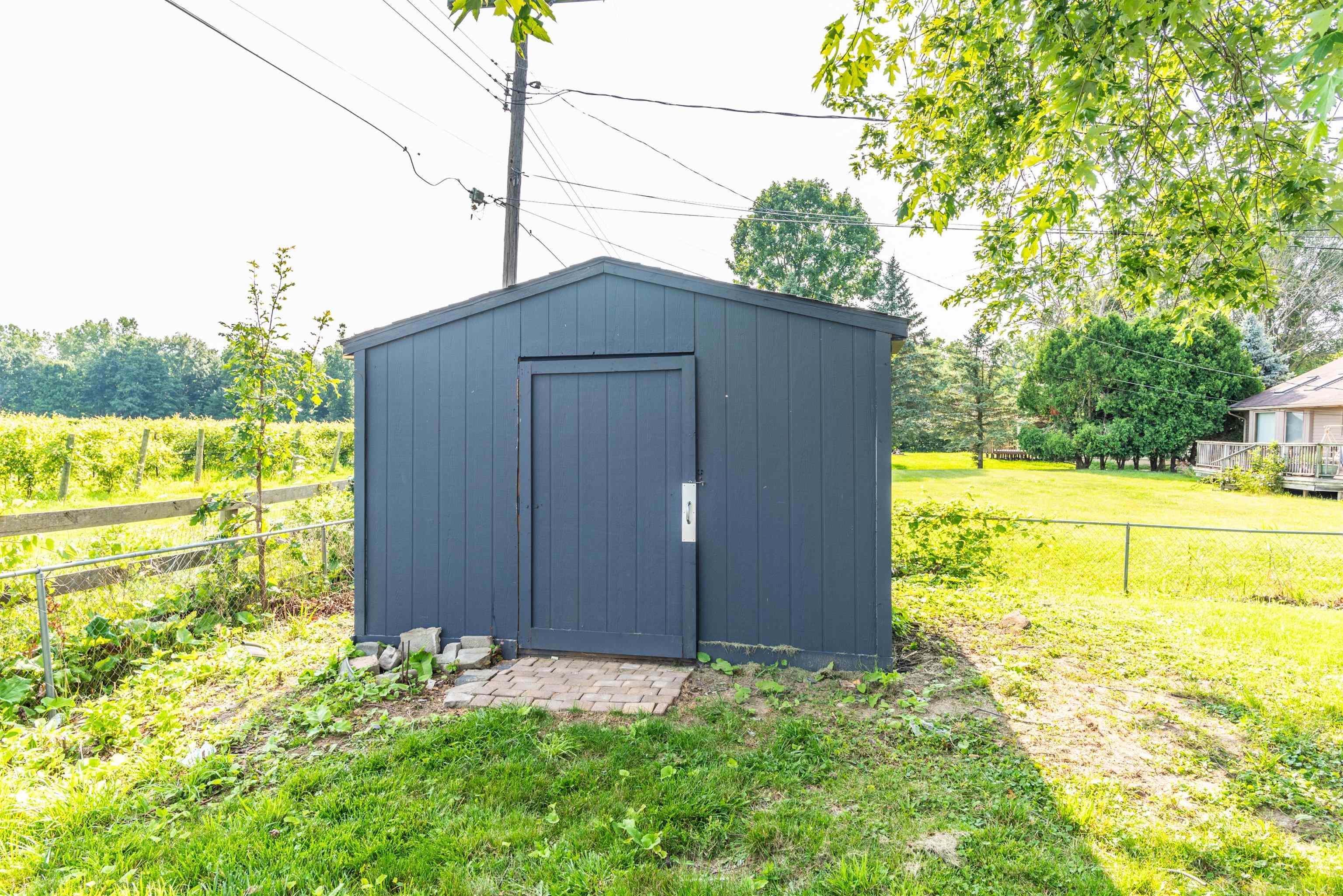 21630 Chester Road Ray, MI 48096 - Photo 5 of 28 50150226-63c0f361-b253-4125-9e2a-58231abed499.JPG