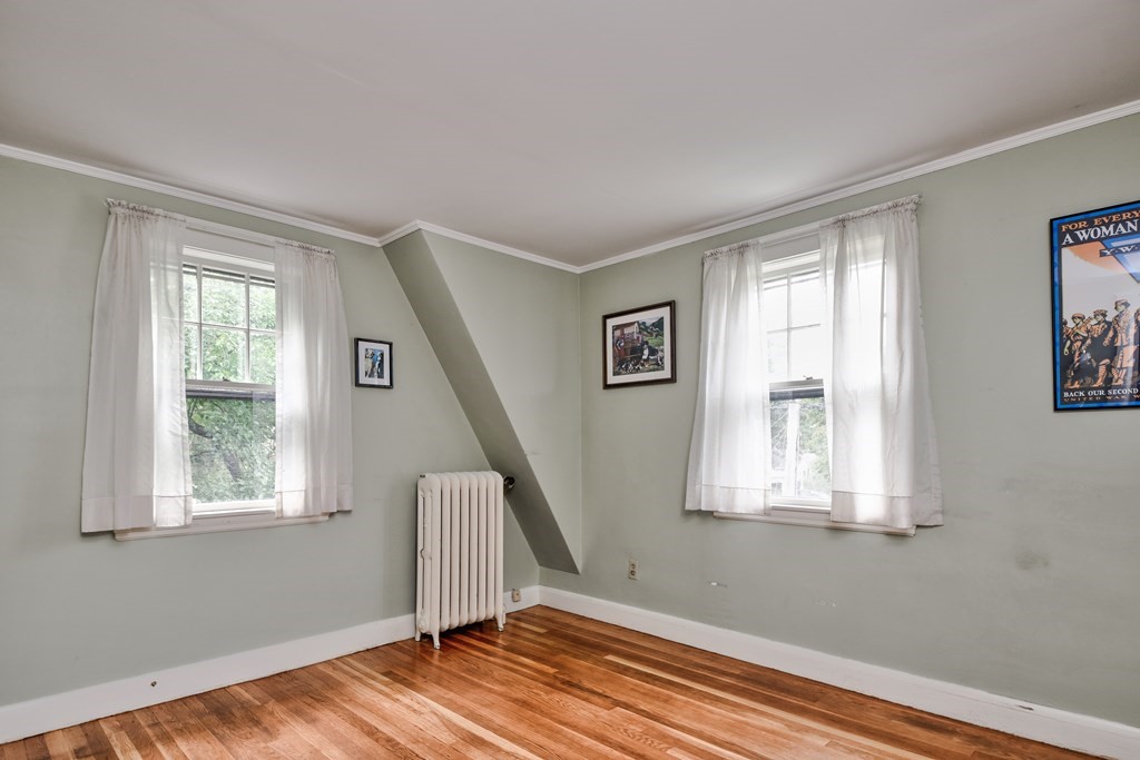 49 Warren Road Framingham, MA 01702 - Photo 21 of 29 Gallery Image 21