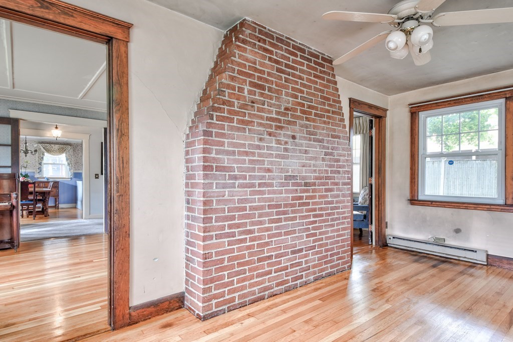49 Warren Road Framingham, MA 01702 - Photo 6 of 29 Gallery Image 6