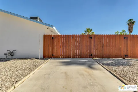 $389,000 | 77225 California Drive, Palm Desert, CA 92211