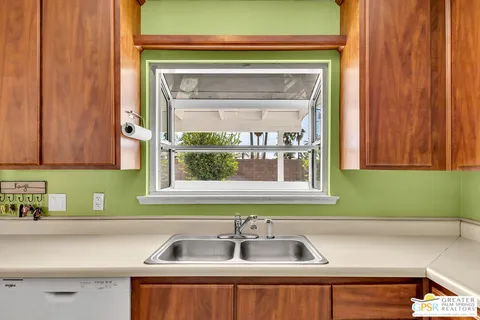 $389,000 | 77225 California Drive, Palm Desert, CA 92211