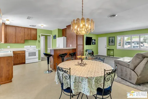 $389,000 | 77225 California Drive, Palm Desert, CA 92211