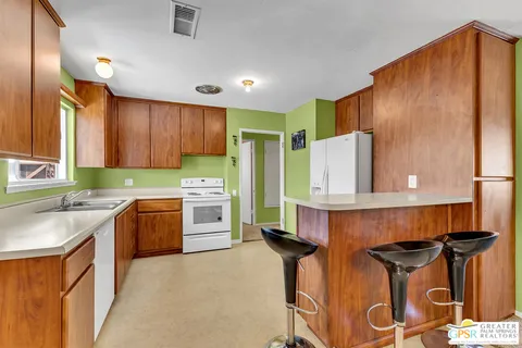 $389,000 | 77225 California Drive, Palm Desert, CA 92211