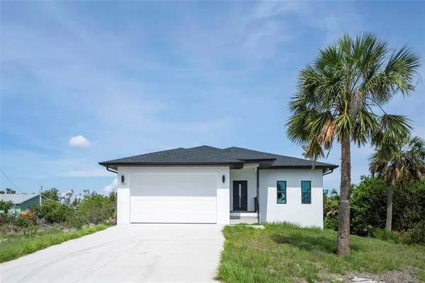 $2,000 | 3920 Wisteria Place, Punta Gorda, FL 33950