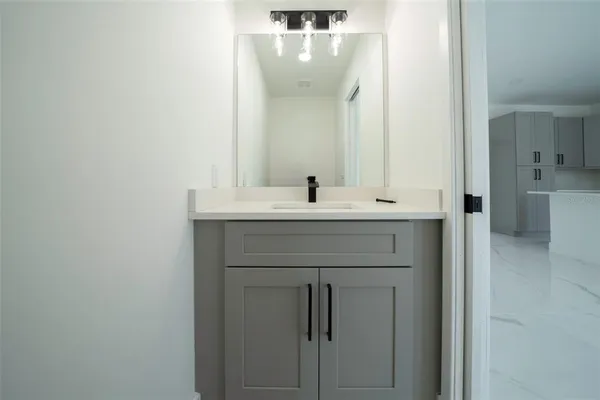 $1,975 | 3920 Wisteria Place, Punta Gorda, FL 33950