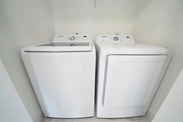 $1,975 | 3920 Wisteria Place, Punta Gorda, FL 33950