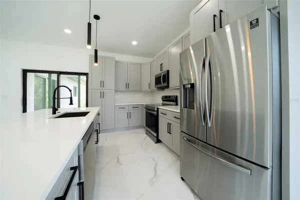 $2,000 | 3920 Wisteria Place, Punta Gorda, FL 33950