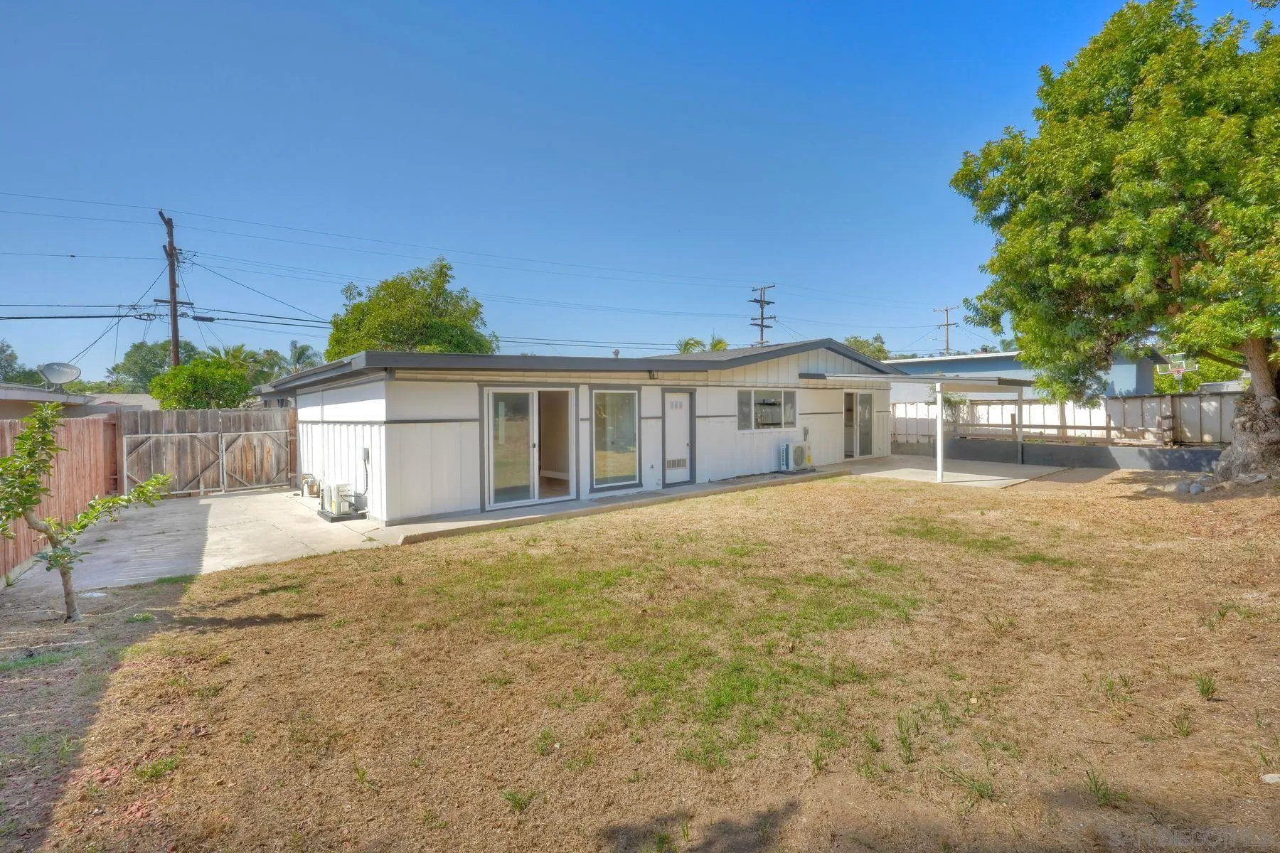 578 East Indian Rock Road Vista, CA 92084 - Photo 9 of 30 a house with a outdoor space