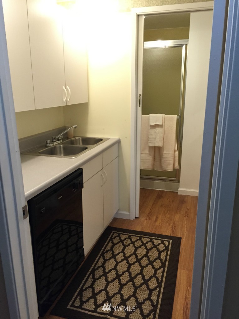 17614 162nd Place Southeast Renton, WA 98058 - Photo 16 of 25