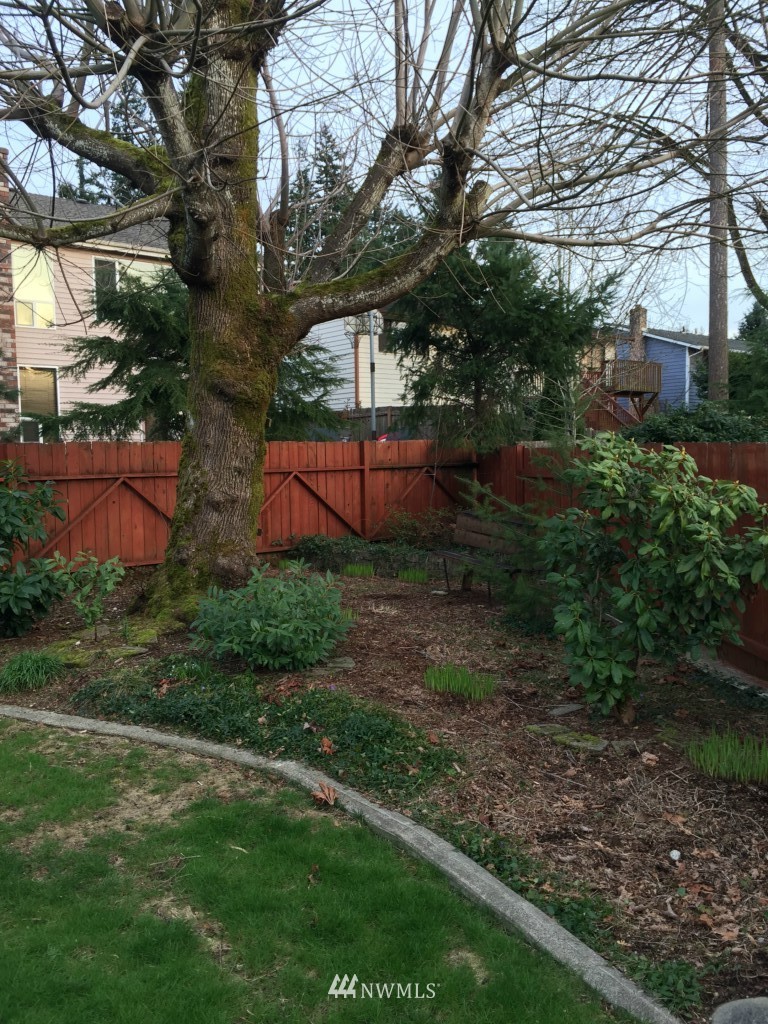 17614 162nd Place Southeast Renton, WA 98058 - Photo 22 of 25